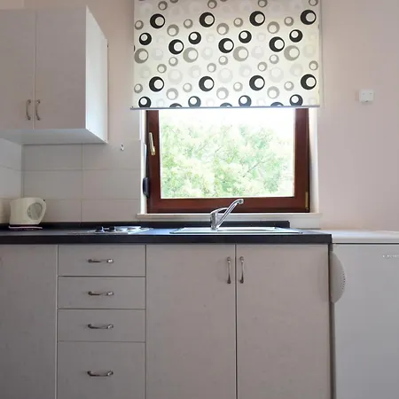 Andrea شقة مالينسكا