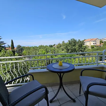 Andrea Apartment