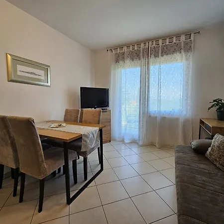 Andrea 公寓 马林斯卡